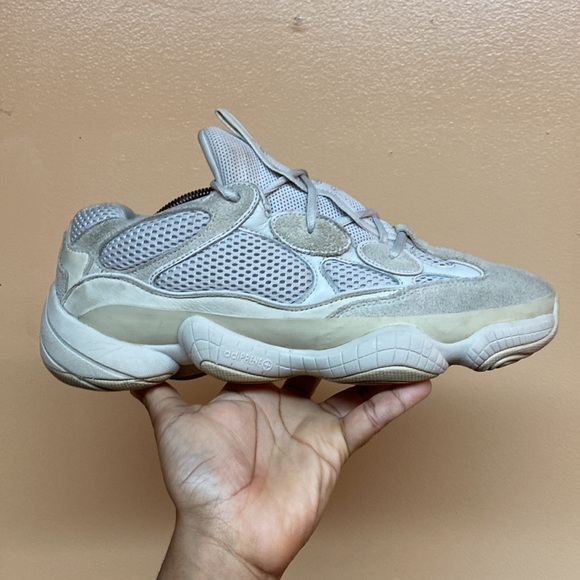 Yeezy 500 Blush - Picture 6 of 17